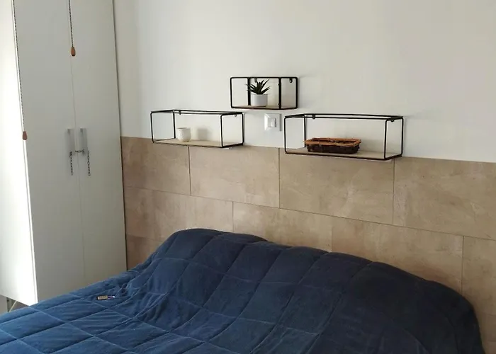 5 Pers Rosas,roses, Espagne- Piscine Appartement *